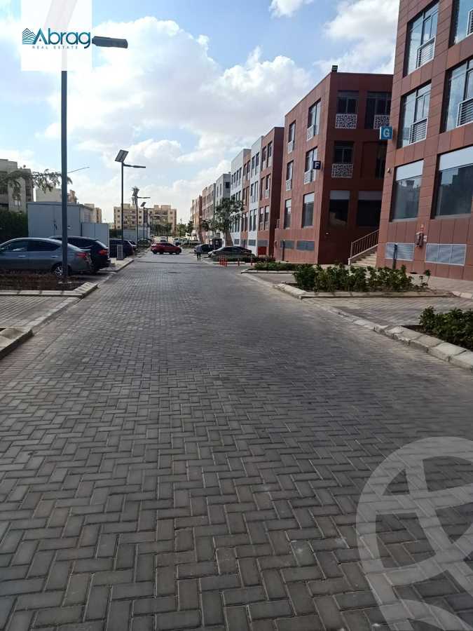 https://aqarmap.com.eg/ar/listing/4740104-for-sale-cairo-zayed-compounds-the-courtyard-mall-dorra