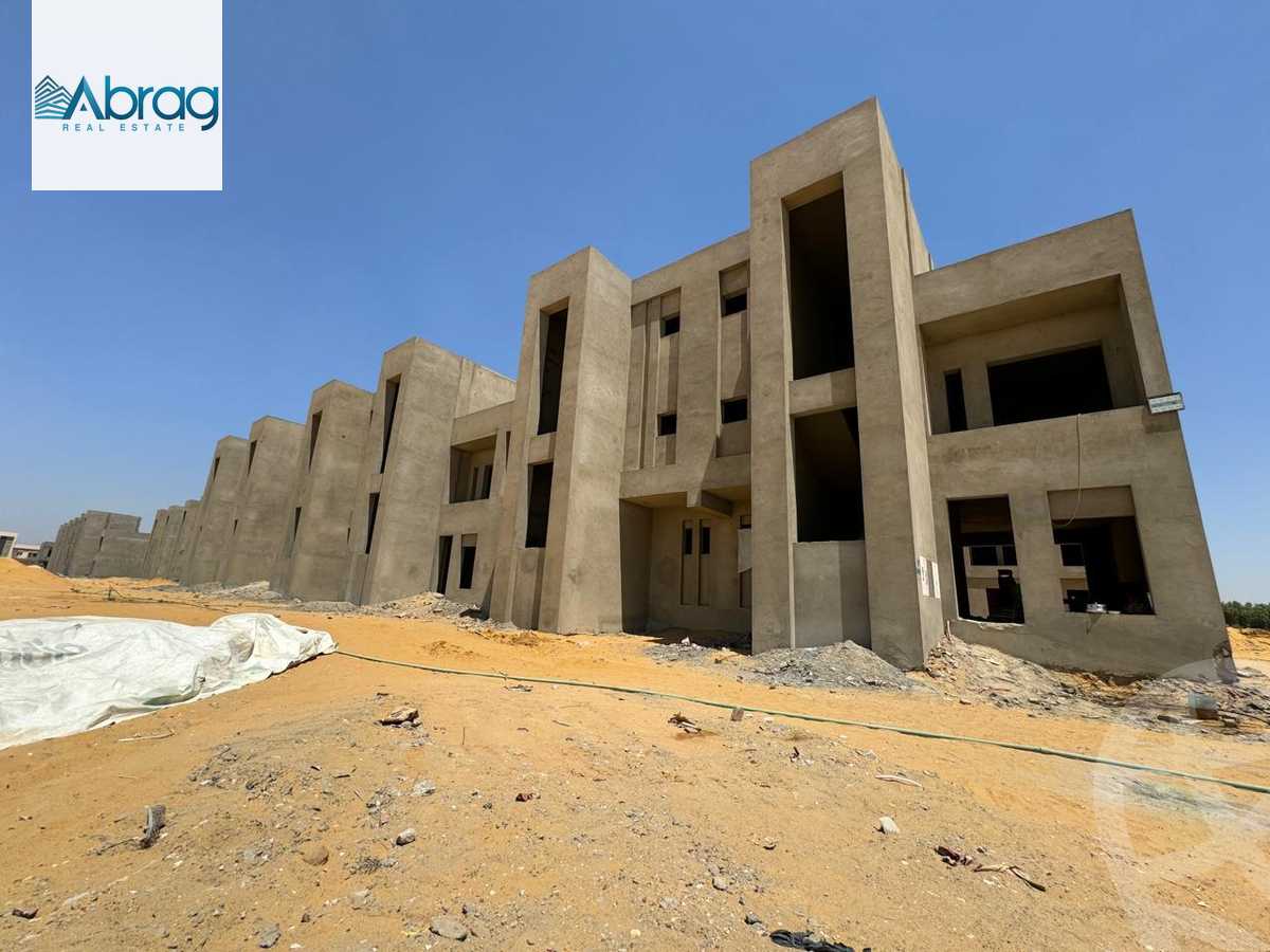 https://aqarmap.com.eg/ar/listing/5664376-for-sale-cairo-el-sheikh-zayed-city-lshykh-zyd-ljdyd-zayard-north-strike-compound-palmier