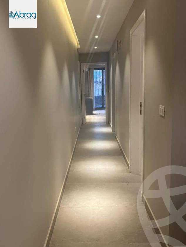 https://aqarmap.com.eg/ar/listing/5815300-for-sale-cairo-el-sheikh-zayed-city-compounds-kmbwnd-fyldj-wyst-dr-llttwyr