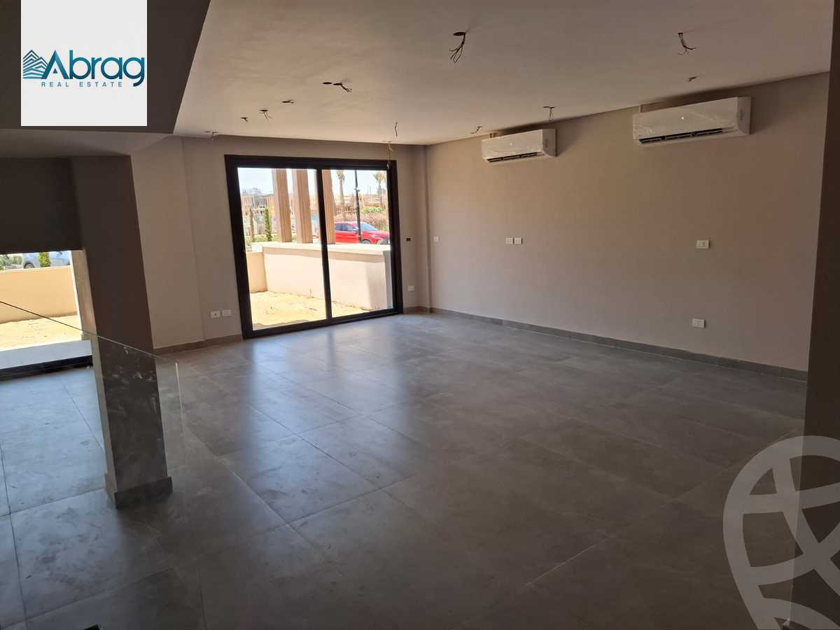 https://aqarmap.com.eg/en/listing/6165891-for-sale-cairo-el-sheikh-zayed-city-compounds-kmbwnd-fyldj-wyst-dr-llttwyr