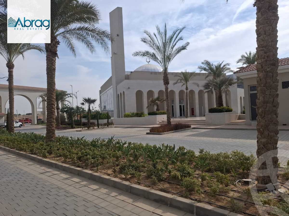 https://aqarmap.com.eg/ar/listing/6533205-for-sale-cairo-el-sheikh-zayed-city-compounds-kmbwnd-fyldj-wyst-dr-llttwyr