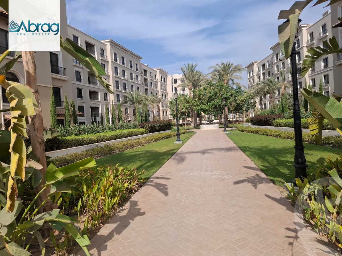 https://aqarmap.com.eg/ar/listing/6551755-for-sale-cairo-el-sheikh-zayed-city-compounds-kmbwnd-fyldj-wyst-dr-llttwyr