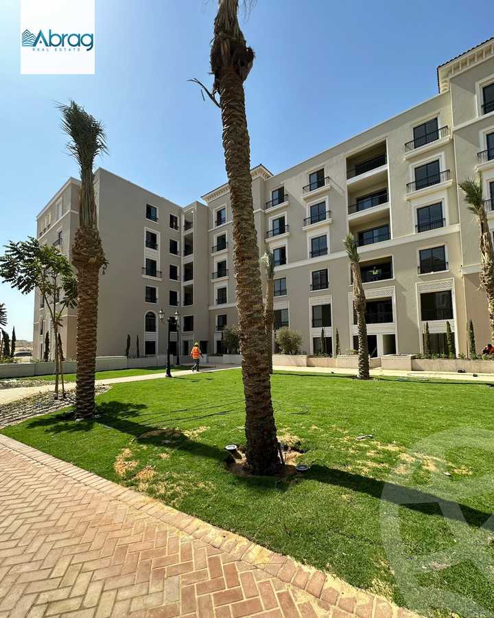 https://aqarmap.com.eg/ar/listing/6560725-for-sale-cairo-el-sheikh-zayed-city-compounds-kmbwnd-fyldj-wyst-dr-llttwyr