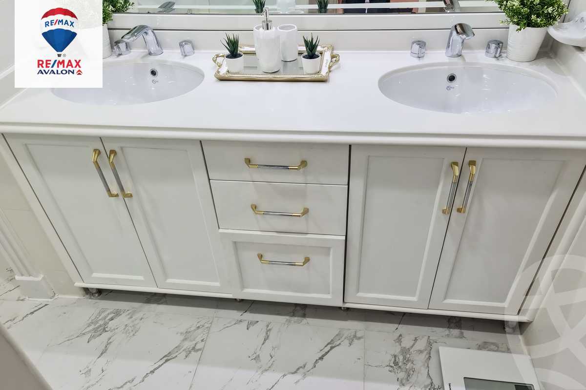 https://aqarmap.com.eg/ar/listing/3631882-for-sale-alexandria-sn-styfnw-abd-el-khalik-tharwat-st