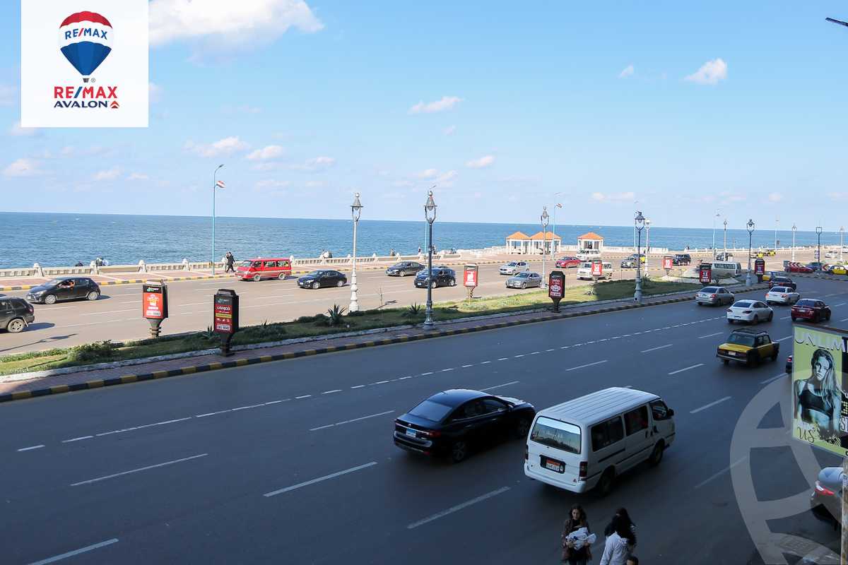 https://aqarmap.com.eg/ar/listing/3681527-for-rent-alexandria-camp-cesar-el-gaish-rd
