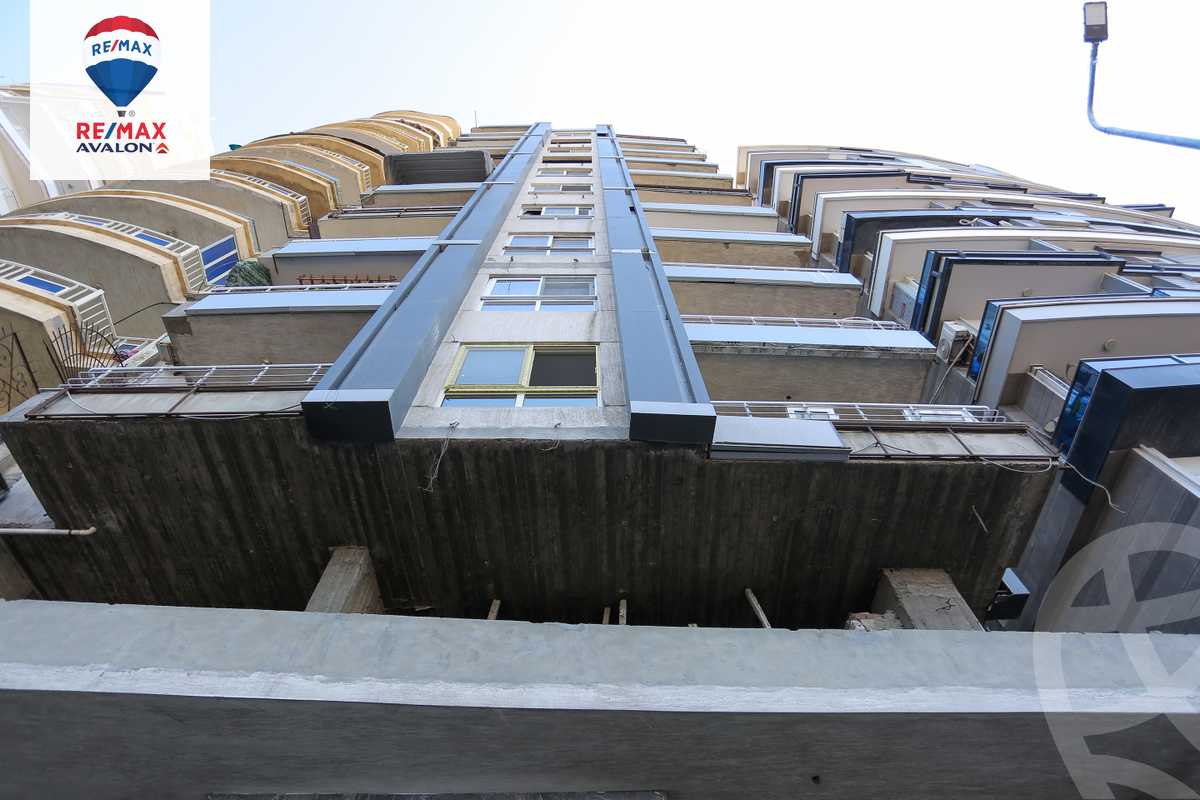 https://aqarmap.com.eg/ar/listing/3681527-for-rent-alexandria-camp-cesar-el-gaish-rd