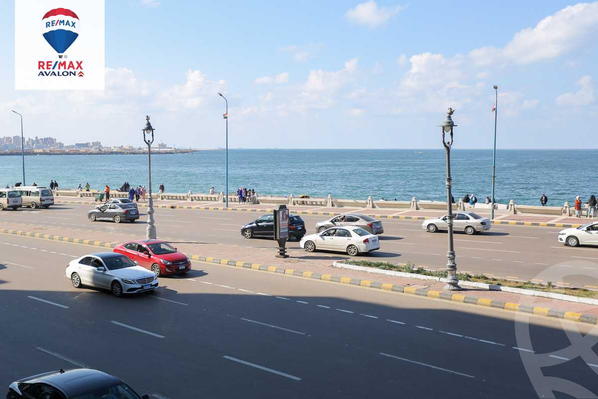 https://aqarmap.com.eg/ar/listing/3681527-for-rent-alexandria-camp-cesar-el-gaish-rd