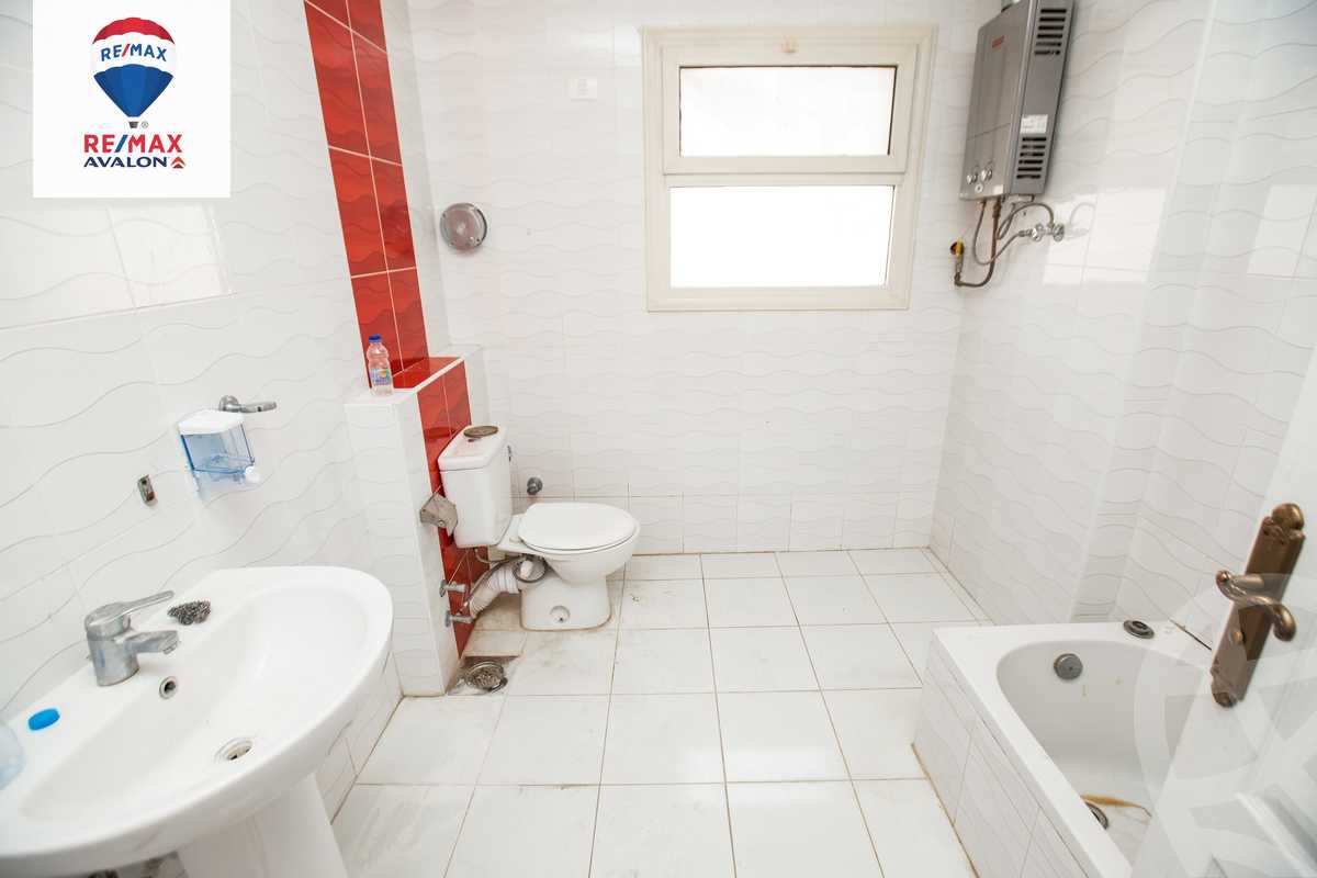 https://aqarmap.com.eg/ar/listing/3834333-for-rent-alexandria-compounds-alex-west