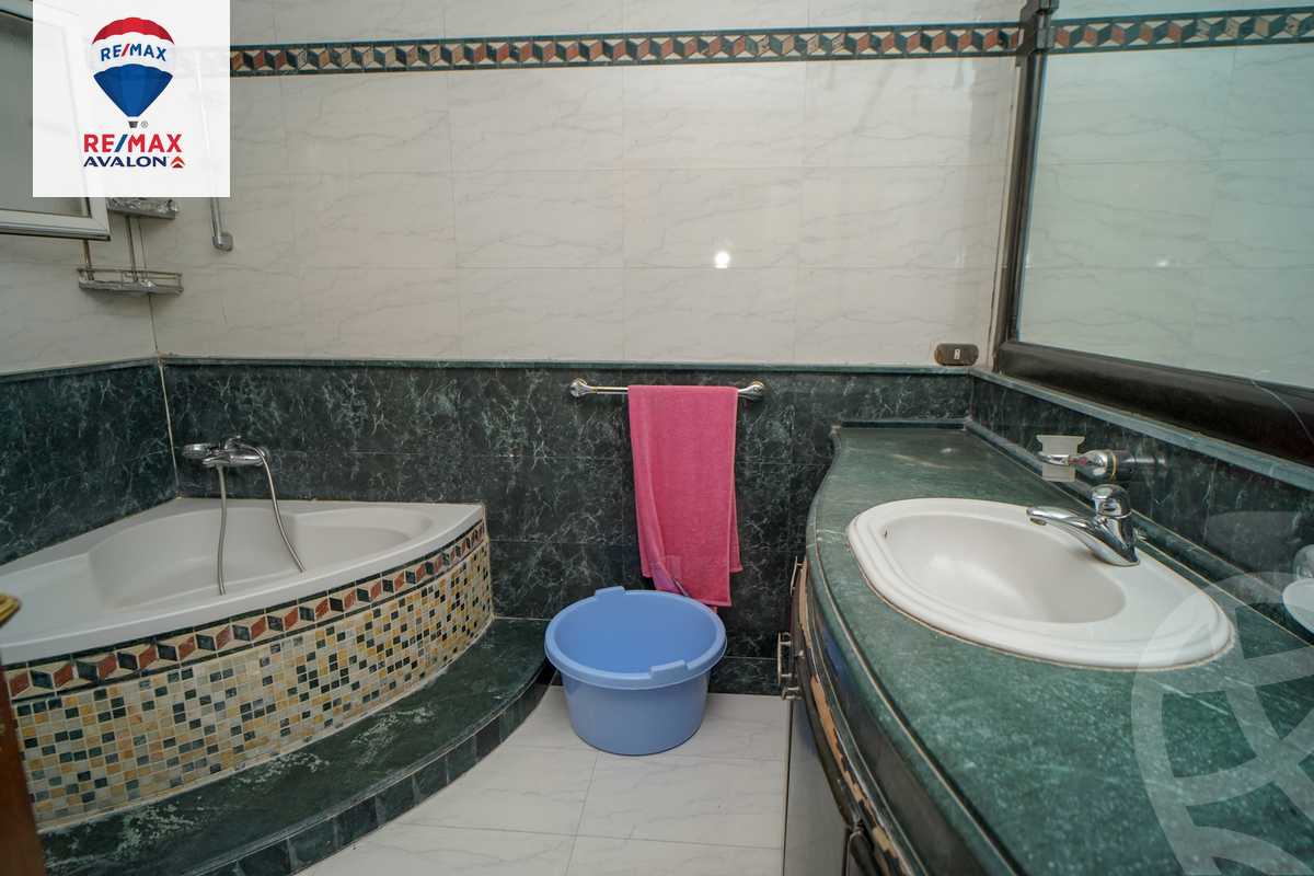 https://aqarmap.com.eg/ar/listing/3836936-for-sale-abd-el-aziz-fahmy-st