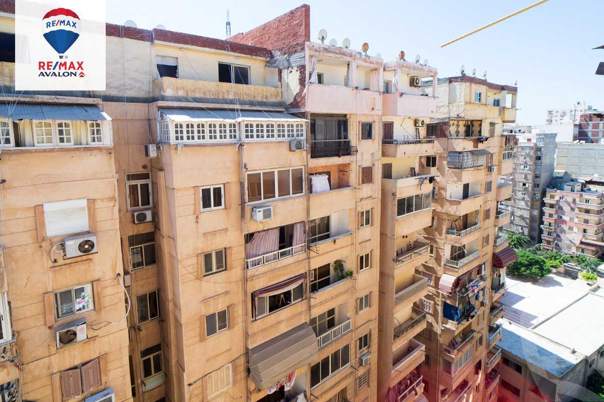 https://aqarmap.com.eg/en/listing/4095885-for-sale-alexandria-zezenia-ibrahim-el-attar-st