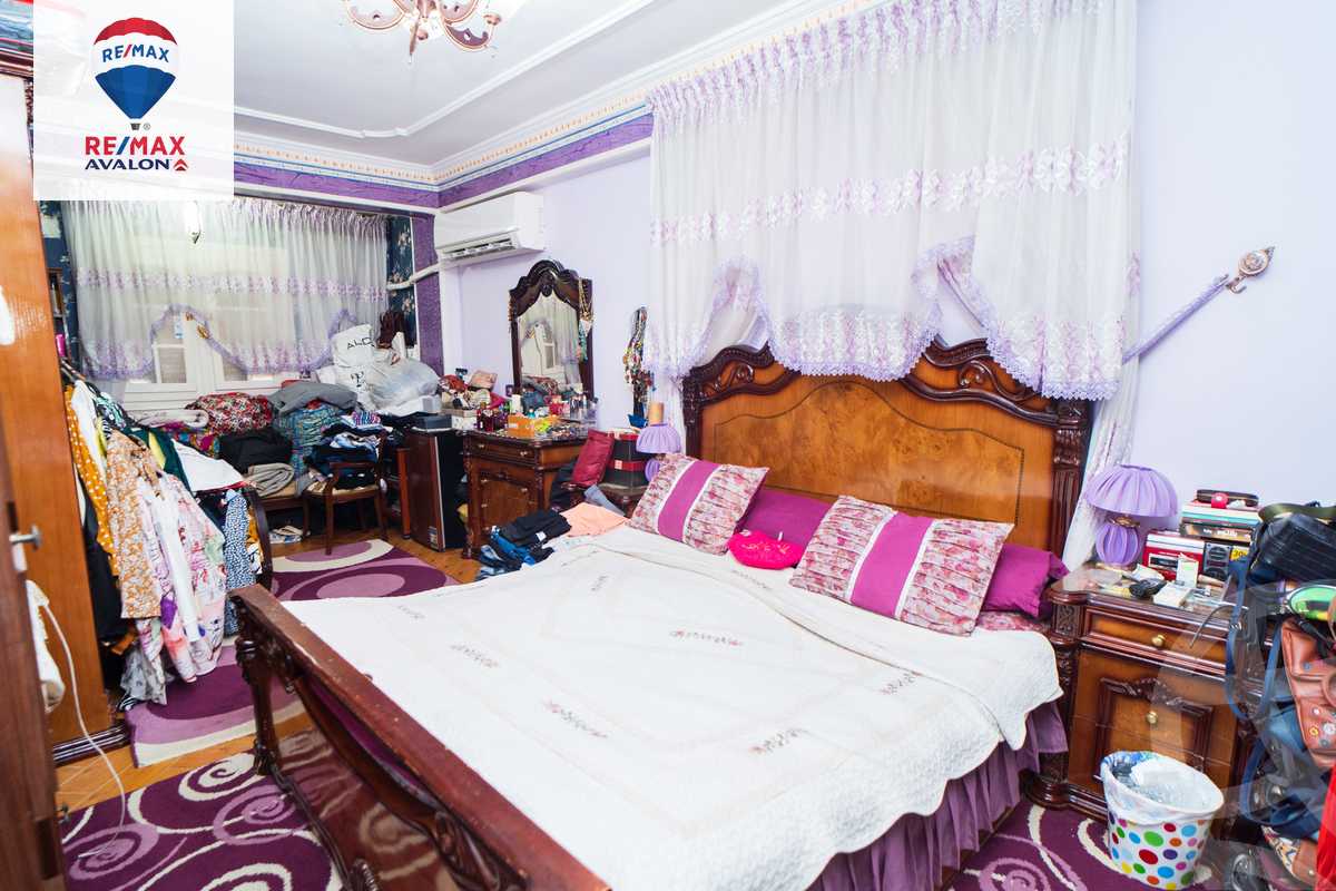 https://aqarmap.com.eg/en/listing/4095885-for-sale-alexandria-zezenia-ibrahim-el-attar-st