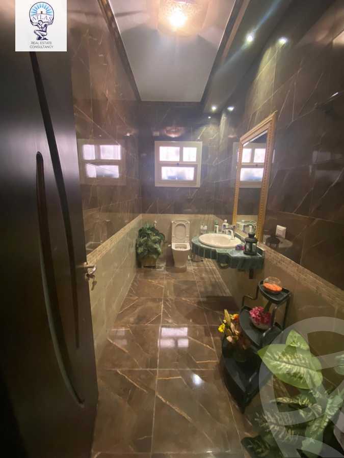 https://aqarmap.com.eg/ar/listing/3635990-for-sale-cairo-new-cairo-sharq-el-akadamiya-al-tahrir-st
