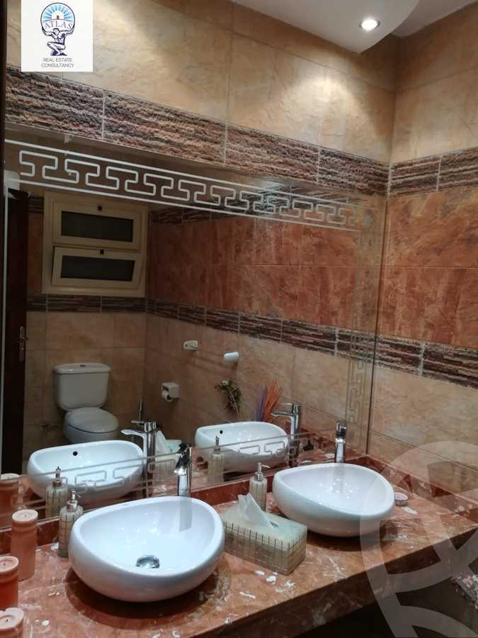 https://aqarmap.com.eg/ar/listing/3700975-for-sale-cairo-new-cairo-sharq-el-akadamiya-al-tahrir-st
