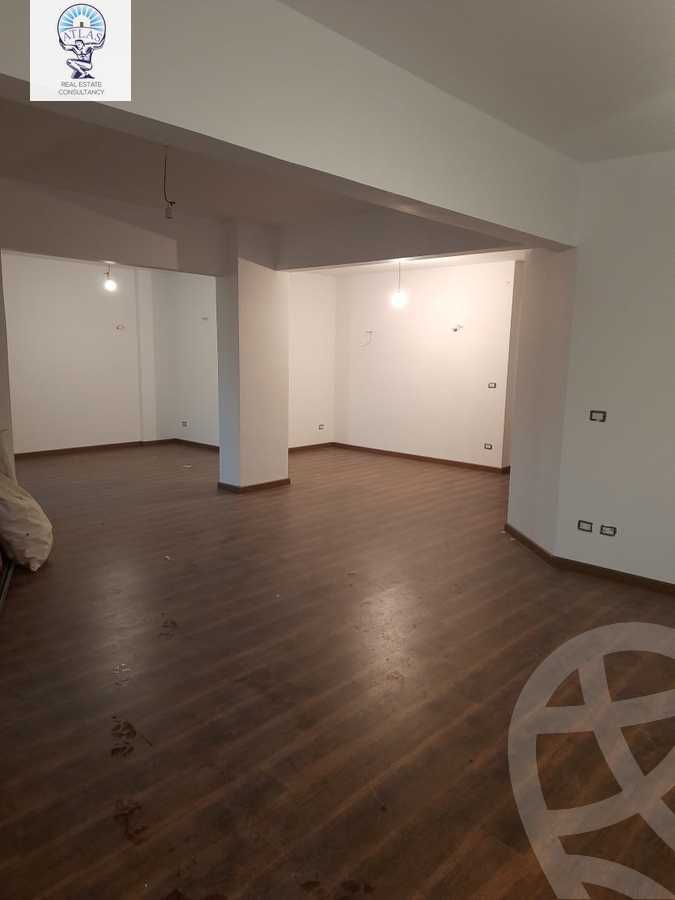 https://aqarmap.com.eg/ar/listing/3733838-for-sale-cairo-new-cairo-ltjm-lkhms-el-choueifat-al-shouyfat-st