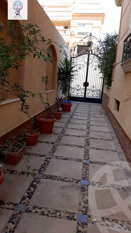 https://aqarmap.com.eg/ar/listing/3774928-for-sale-cairo-new-cairo-compounds-kmbwnd-ldf-lwtny