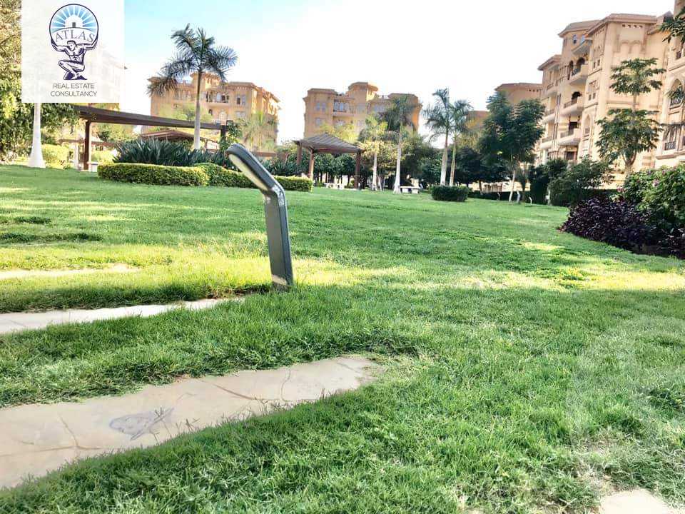 https://aqarmap.com.eg/ar/listing/3823120-for-sale-cairo-new-cairo-compounds-hayati-residence