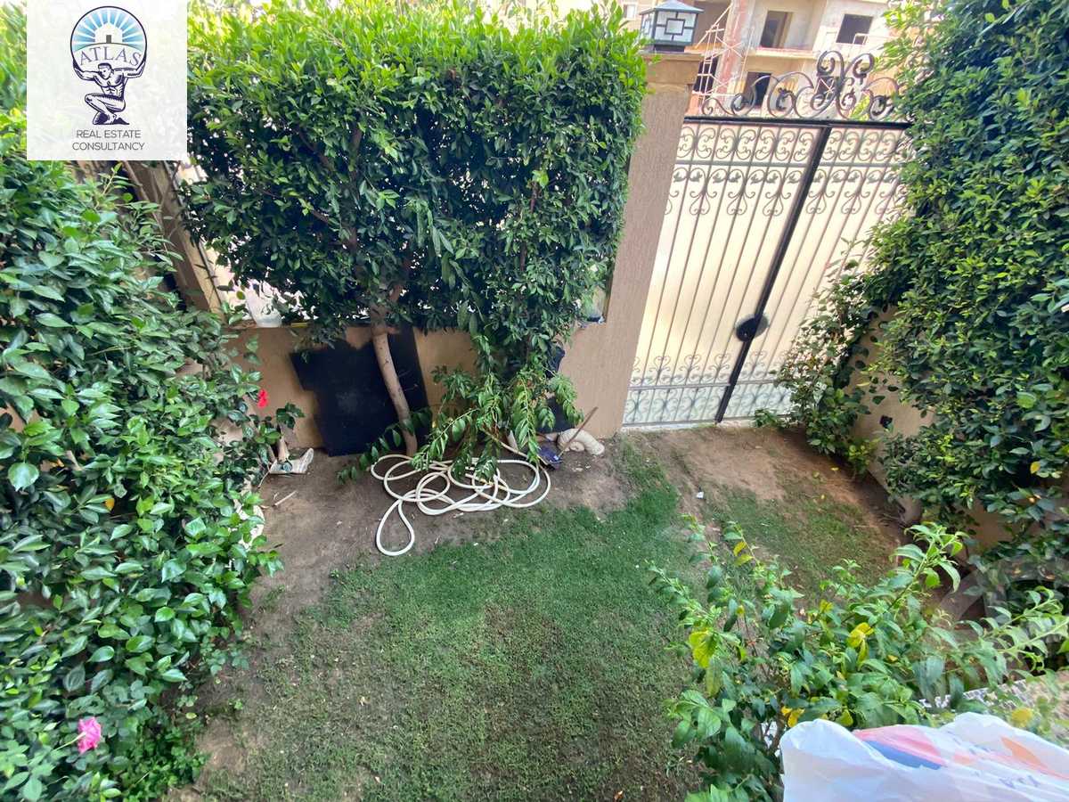 https://aqarmap.com.eg/en/listing/4038902-for-sale-cairo-new-cairo-sharq-el-akadamiya-ahmed-mohamed-al-hofi-st
