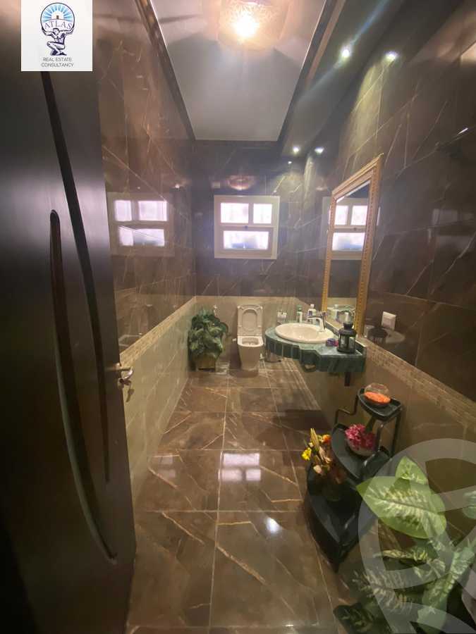 https://aqarmap.com.eg/en/listing/4191323-for-sale-cairo-new-cairo-sharq-el-akadamiya-salah-nasim-st