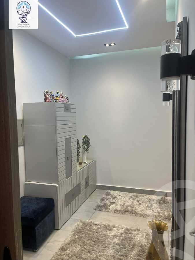 https://aqarmap.com.eg/en/listing/4211184-for-sale-cairo-new-cairo-compounds-midtown