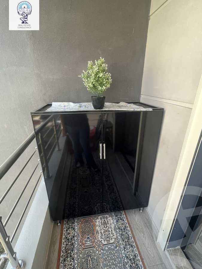 https://aqarmap.com.eg/en/listing/4211184-for-sale-cairo-new-cairo-compounds-midtown