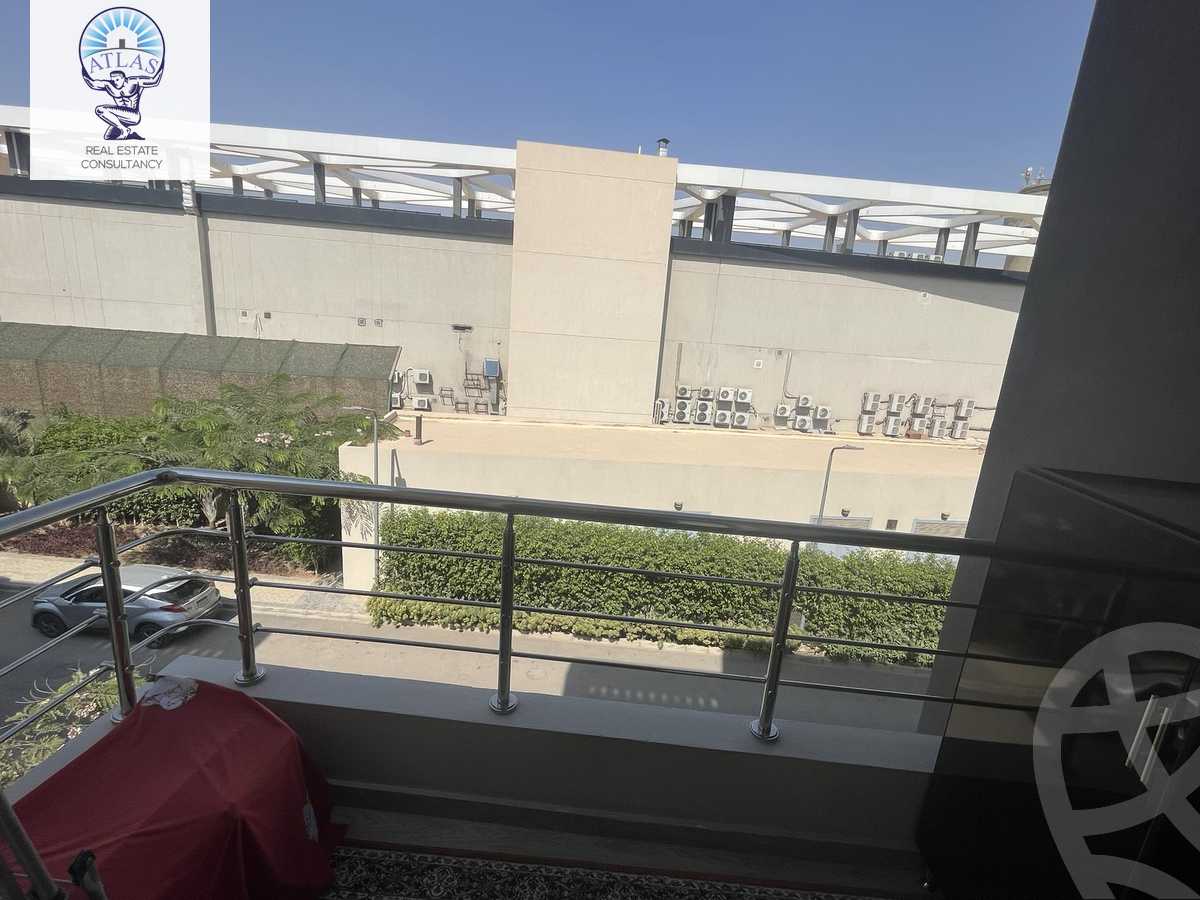 https://aqarmap.com.eg/en/listing/4211184-for-sale-cairo-new-cairo-compounds-midtown