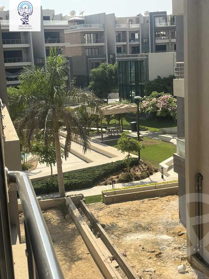 https://aqarmap.com.eg/en/listing/4211184-for-sale-cairo-new-cairo-compounds-midtown