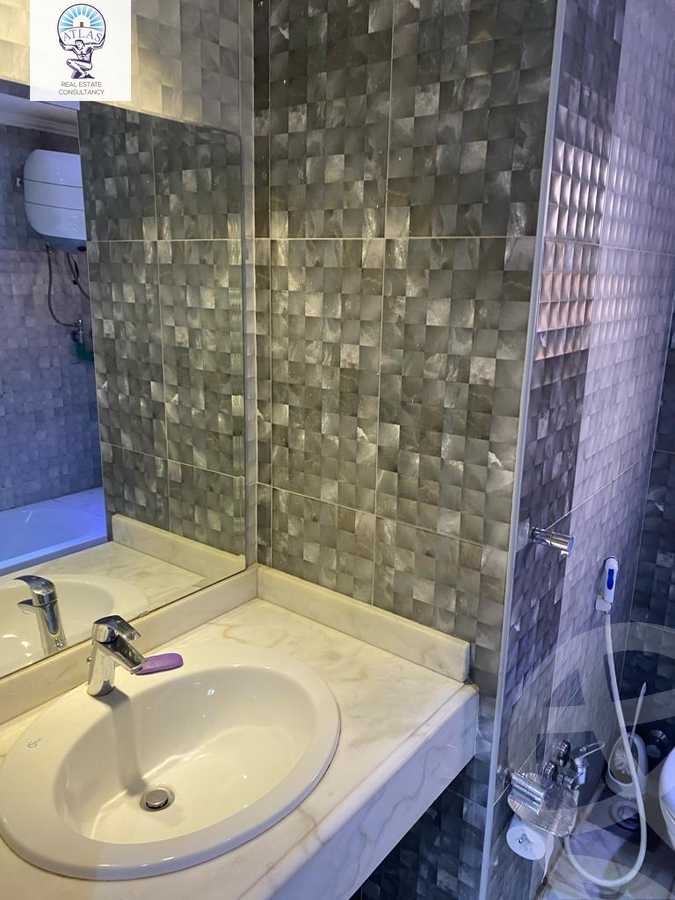 https://aqarmap.com.eg/en/listing/4298902-for-sale-cairo-new-cairo-compounds-el-masrawiyeh