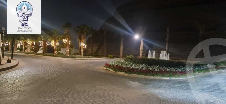 https://aqarmap.com.eg/en/listing/4331108-for-sale-cairo-new-cairo-compounds-stwn-ryzydns-by-ar-y-llttwyr