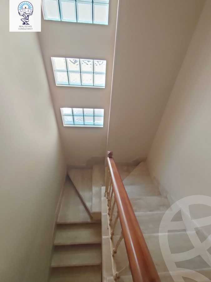 https://aqarmap.com.eg/ar/listing/5879862-for-sale-cairo-new-cairo-gharb-arabila-doctor-hani-maher-st