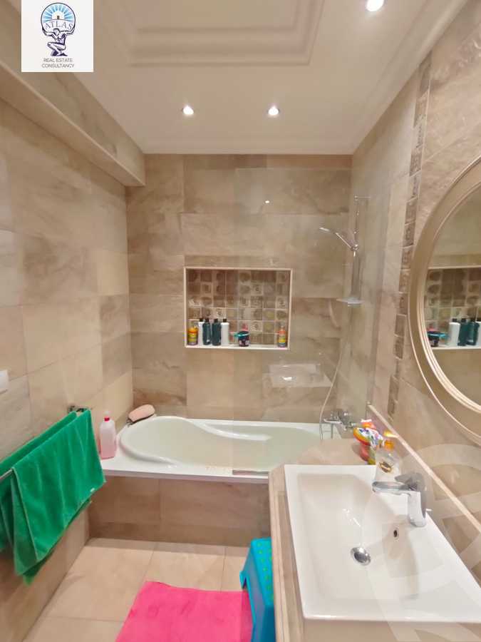 https://aqarmap.com.eg/ar/listing/5879862-for-sale-cairo-new-cairo-gharb-arabila-doctor-hani-maher-st