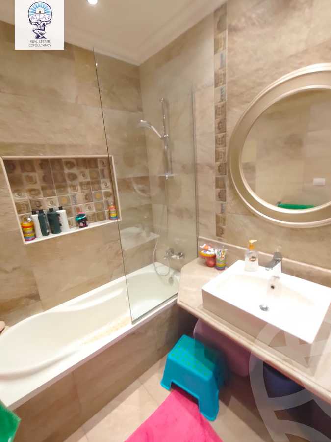 https://aqarmap.com.eg/ar/listing/5879862-for-sale-cairo-new-cairo-gharb-arabila-doctor-hani-maher-st