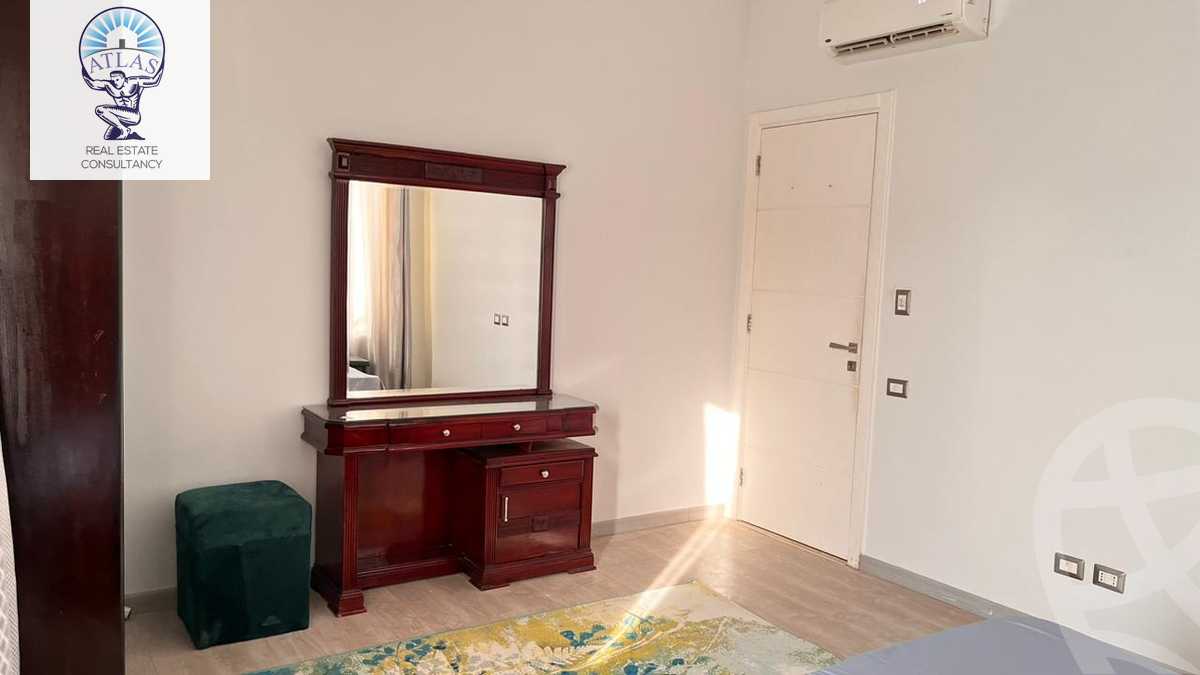 https://aqarmap.com.eg/ar/listing/5880081-for-sale-cairo-new-cairo-compounds-kmbwnd-fyldj-jyt-blm-hylz