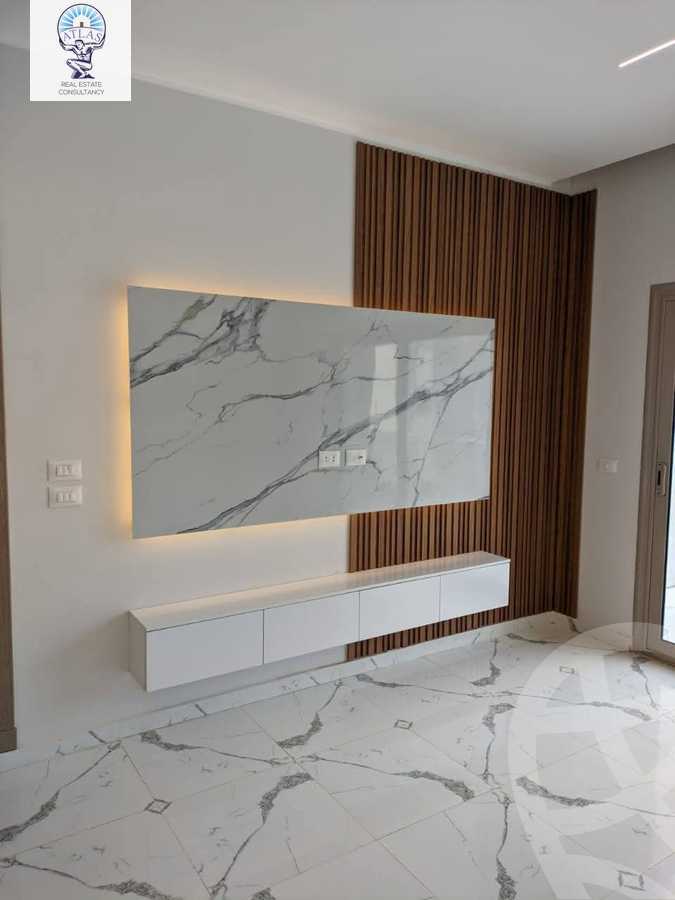 https://aqarmap.com.eg/en/listing/5886334-for-sale-cairo-new-cairo-compounds-galleria-moon-valley