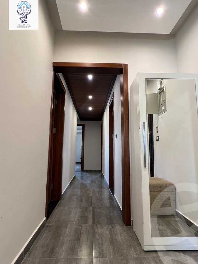 https://aqarmap.com.eg/en/listing/5886438-for-sale-cairo-new-cairo-compounds-zizinia-city