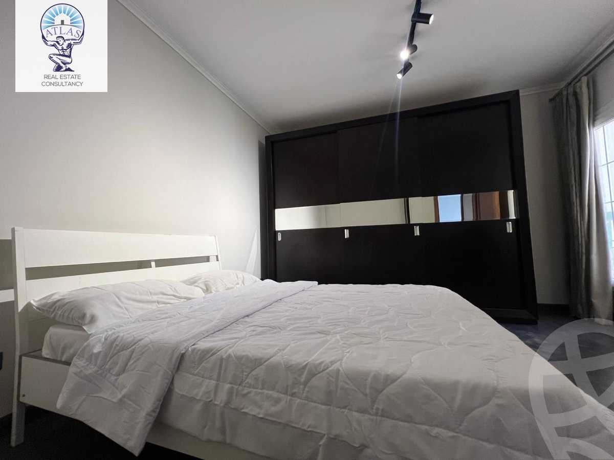 https://aqarmap.com.eg/en/listing/5886438-for-sale-cairo-new-cairo-compounds-zizinia-city