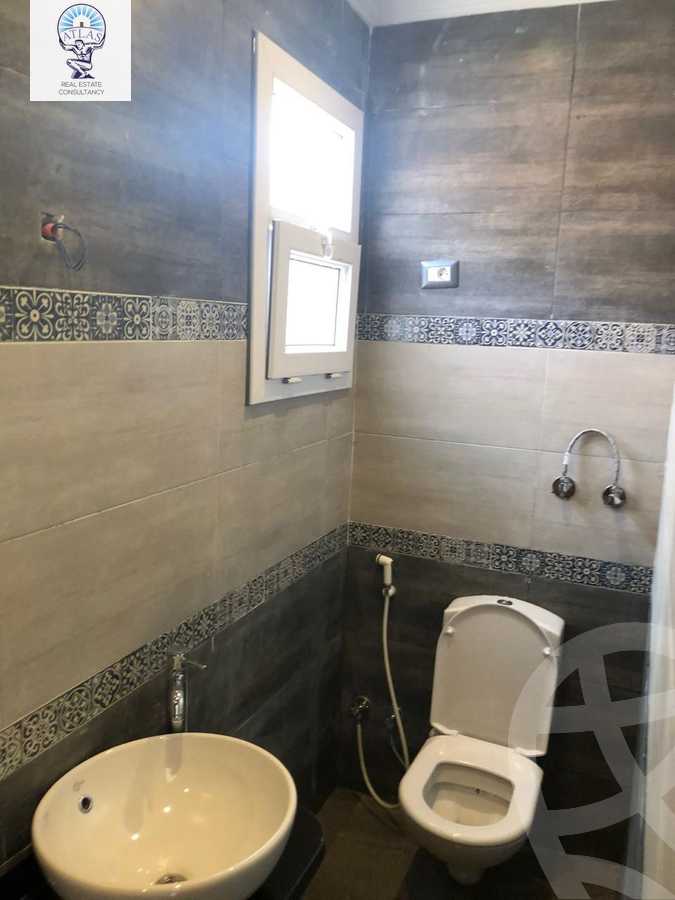 https://aqarmap.com.eg/en/listing/5886438-for-sale-cairo-new-cairo-compounds-zizinia-city