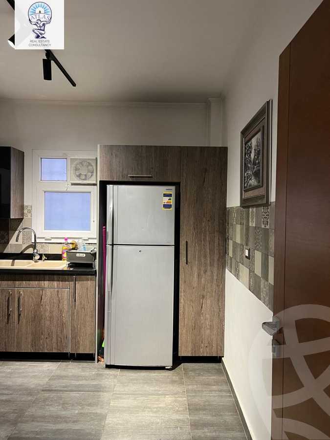 https://aqarmap.com.eg/en/listing/5886438-for-sale-cairo-new-cairo-compounds-zizinia-city
