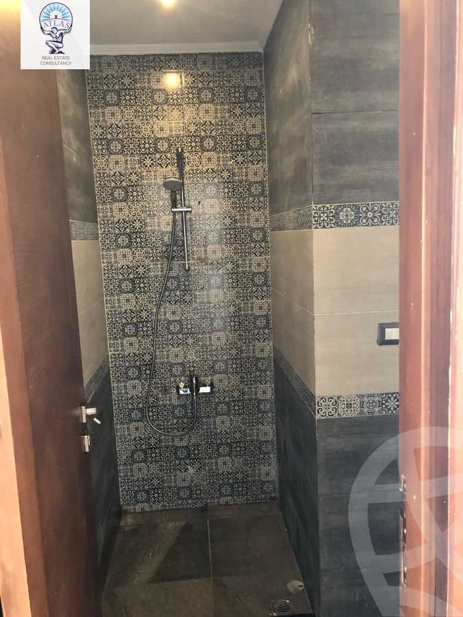 https://aqarmap.com.eg/en/listing/5886438-for-sale-cairo-new-cairo-compounds-zizinia-city