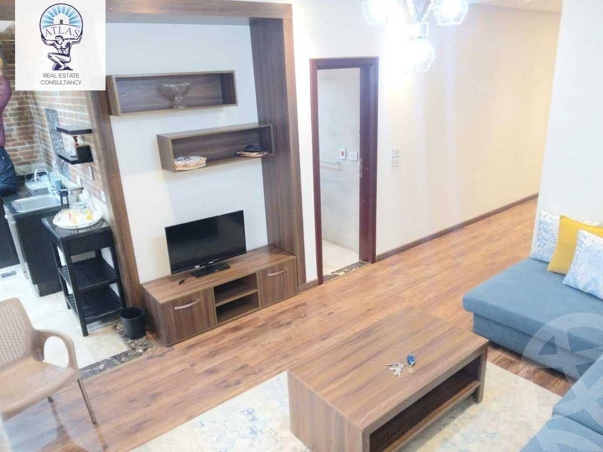 https://aqarmap.com.eg/ar/listing/5896702-for-rent-cairo-new-cairo-compounds-nakhil-village
