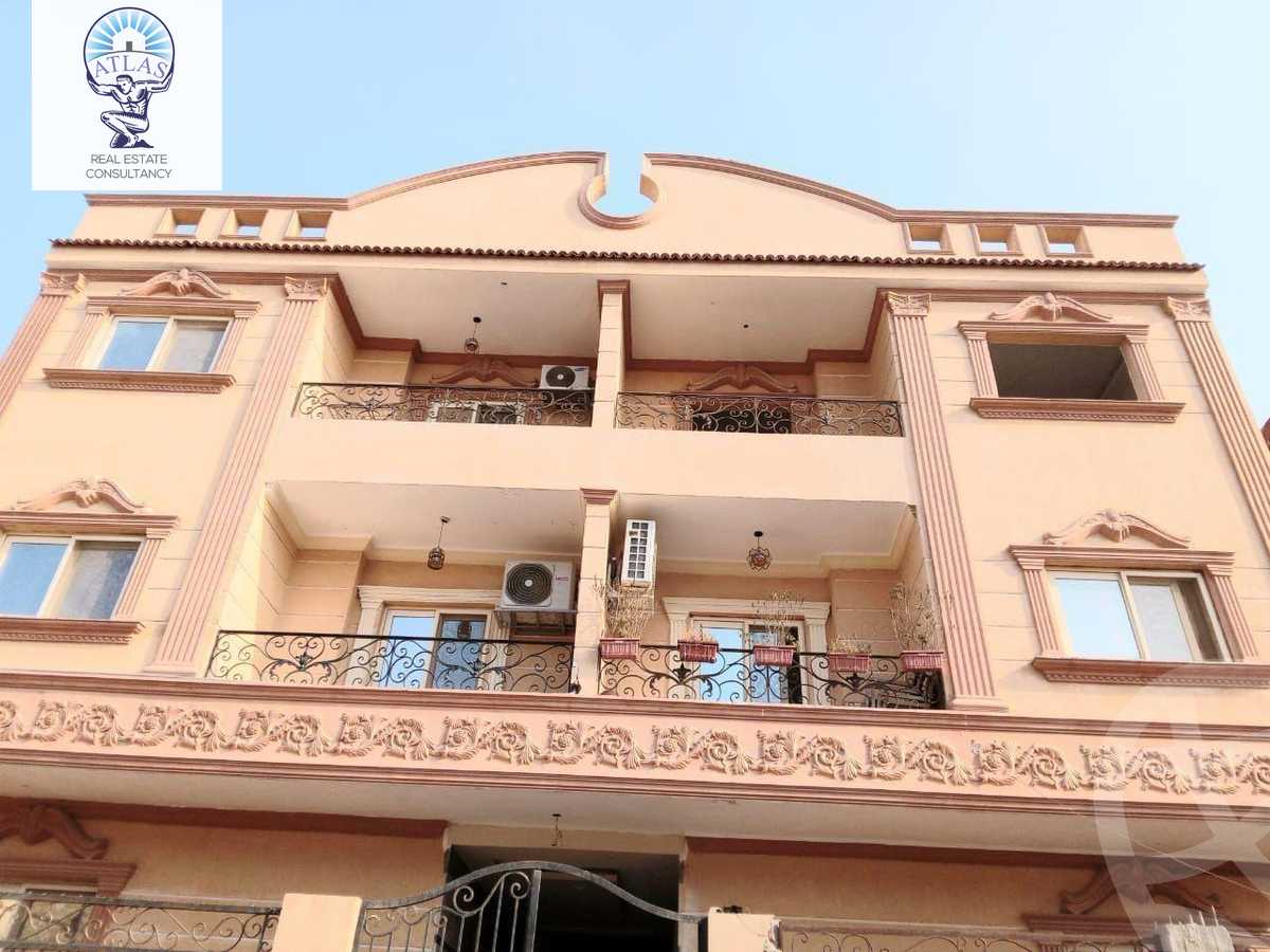 https://aqarmap.com.eg/ar/listing/5896702-for-rent-cairo-new-cairo-compounds-nakhil-village