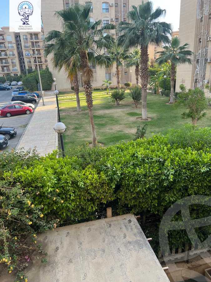 https://aqarmap.com.eg/en/listing/5900108-for-rent-cairo-new-cairo-lrhb-city-phase-2