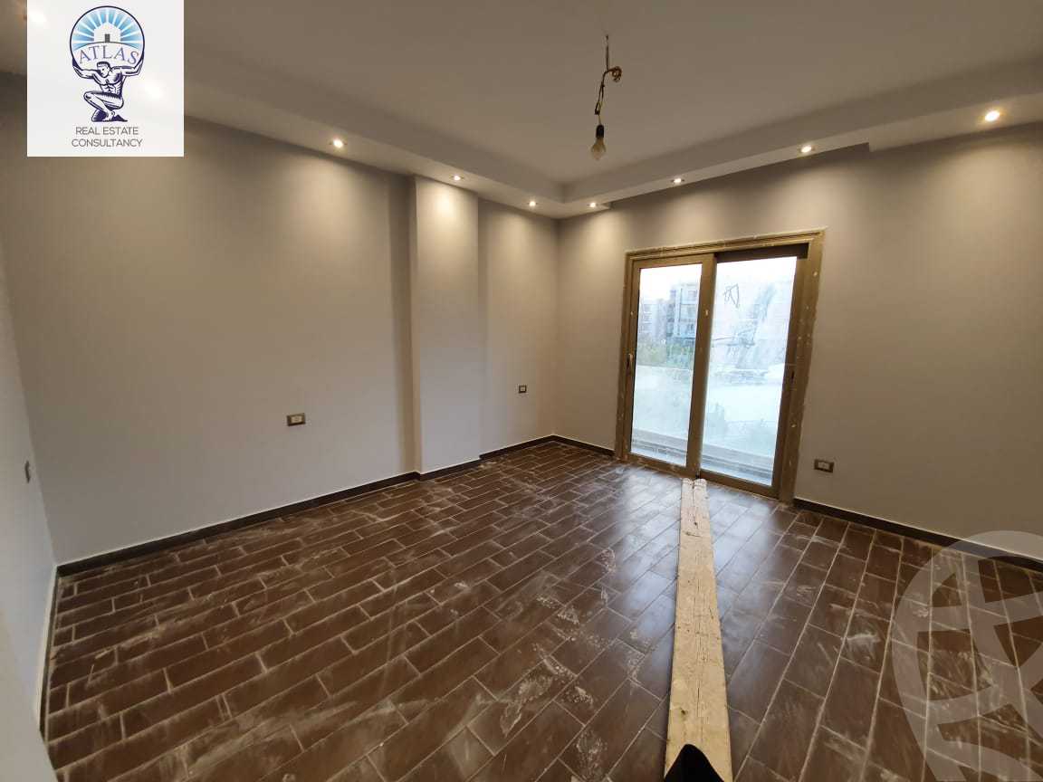 https://aqarmap.com.eg/en/listing/5900134-for-rent-cairo-new-cairo-compounds-moon-valley-2