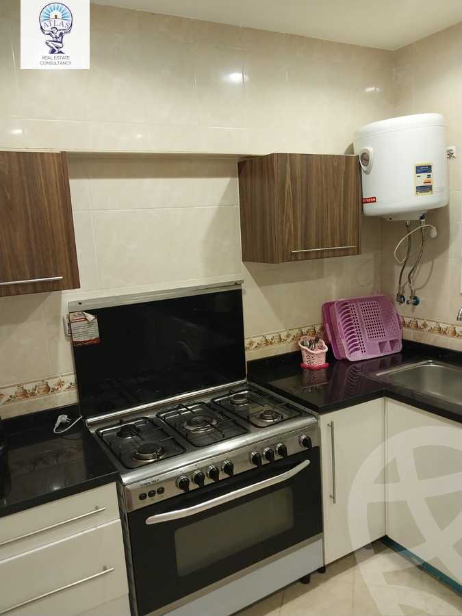 https://aqarmap.com.eg/en/listing/5900585-for-rent-cairo-new-cairo-lrhb-city-phase-1-ahmed-rami-st