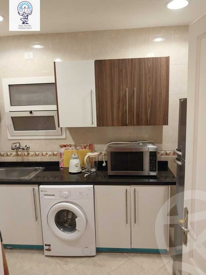 https://aqarmap.com.eg/en/listing/5900585-for-rent-cairo-new-cairo-lrhb-city-phase-1-ahmed-rami-st