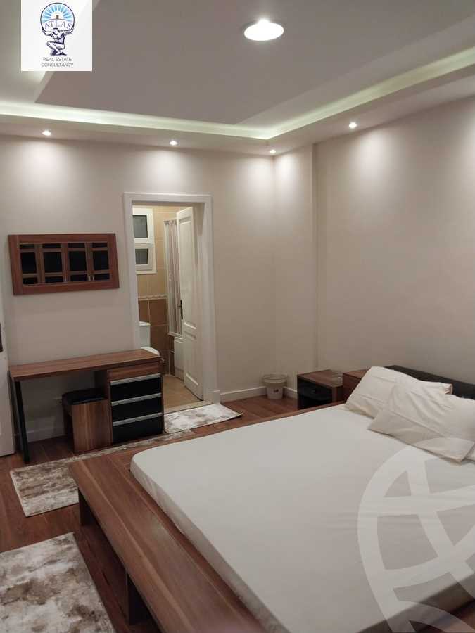 https://aqarmap.com.eg/en/listing/5900585-for-rent-cairo-new-cairo-lrhb-city-phase-1-ahmed-rami-st