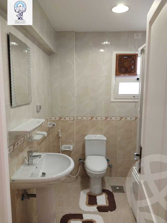 https://aqarmap.com.eg/en/listing/5900585-for-rent-cairo-new-cairo-lrhb-city-phase-1-ahmed-rami-st