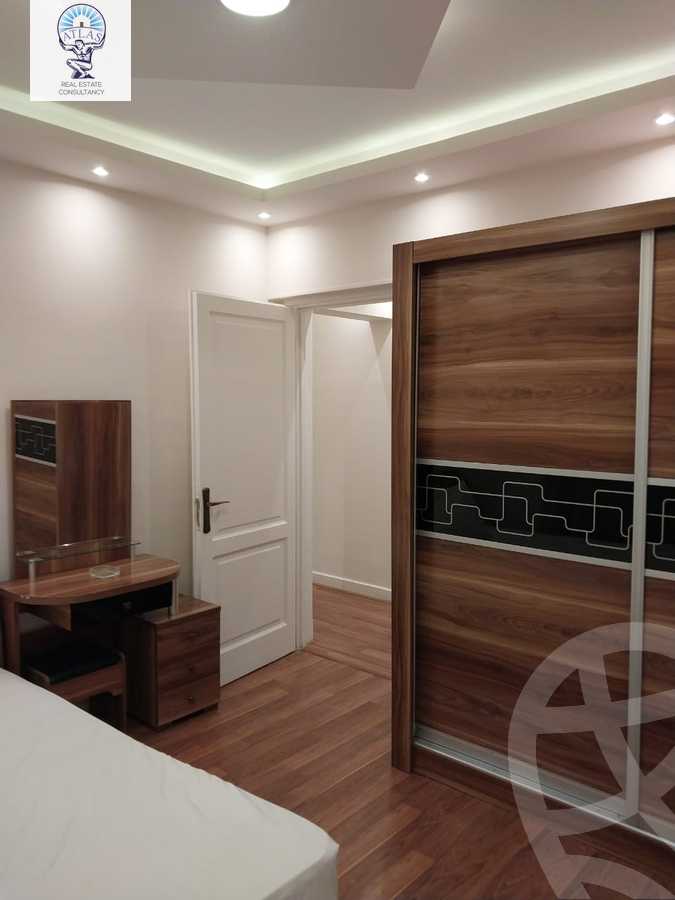 https://aqarmap.com.eg/en/listing/5900585-for-rent-cairo-new-cairo-lrhb-city-phase-1-ahmed-rami-st