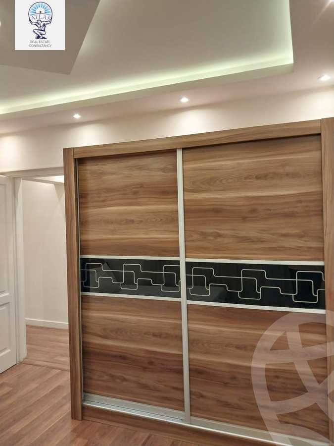 https://aqarmap.com.eg/en/listing/5900585-for-rent-cairo-new-cairo-lrhb-city-phase-1-ahmed-rami-st