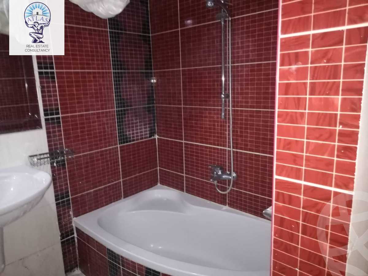 https://aqarmap.com.eg/en/listing/5901425-for-rent-cairo-new-cairo-el-ahyaa-fifth-neighborhood-akhnaton-st
