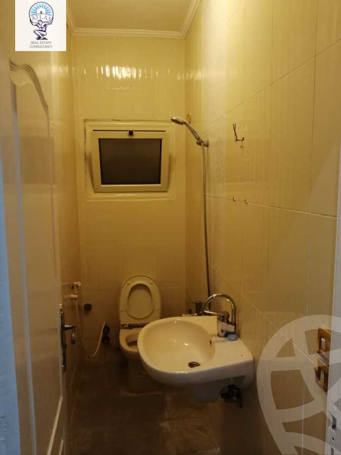 https://aqarmap.com.eg/en/listing/5906739-for-rent-cairo-new-cairo-el-ahyaa-fourth-neighborhood-street-1
